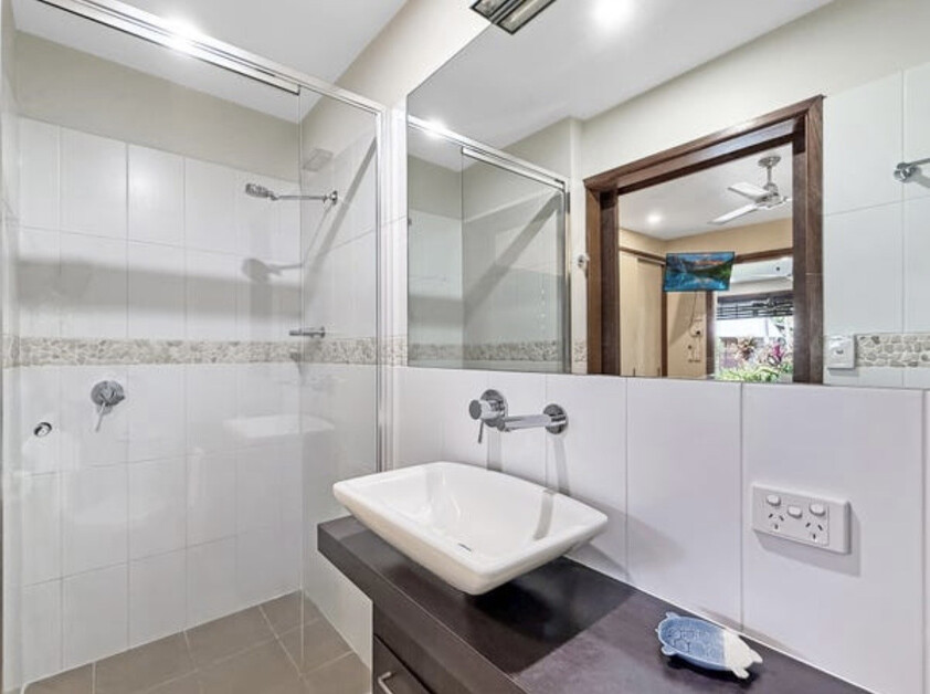 Relaxed Beachfront Living at Pure Magnetic Villas