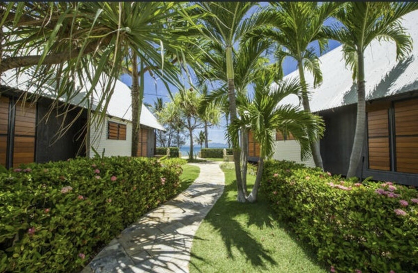 Relaxed Beachfront Living at Pure Magnetic Villas