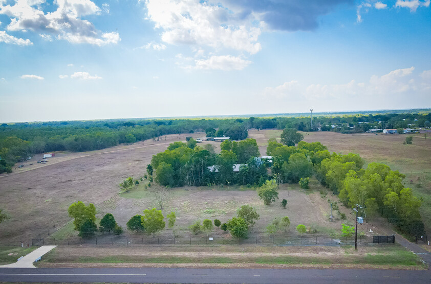 RARE 1-ACRE BLOCK IN HOWARD SPRINGS BUILD YOUR DREAM HOME