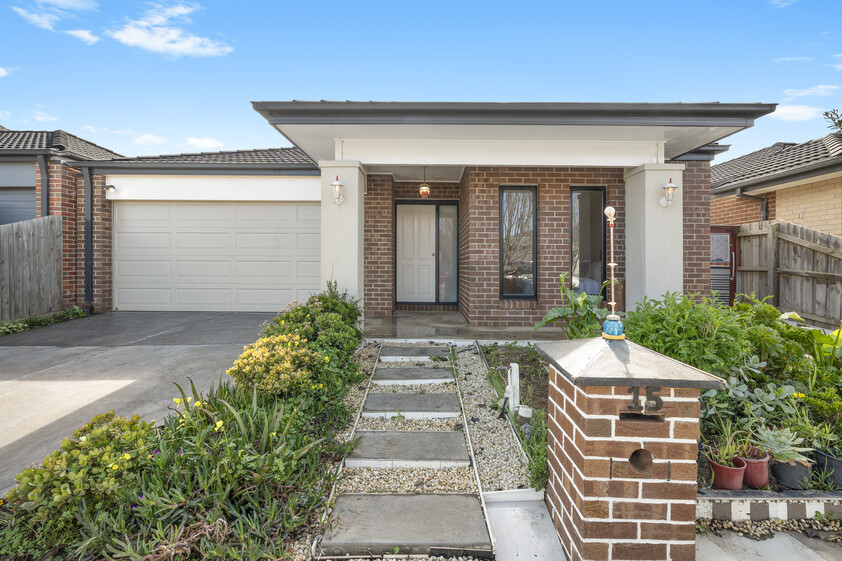 Owner Sale-Rare Opportunity-Spacious Family Living in the Heart of Mernda