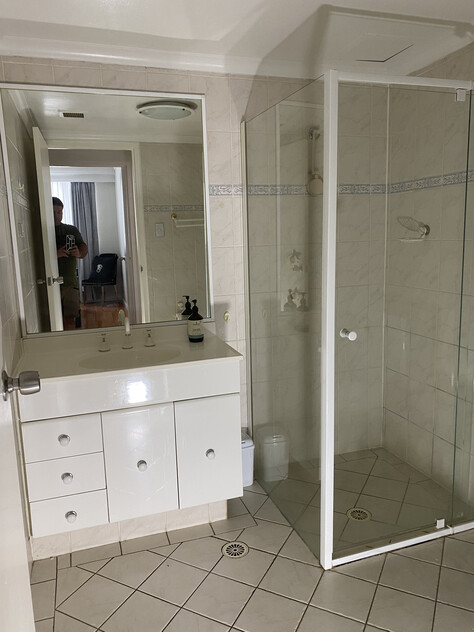 Fully Furnished 2BR/2BA in Rosebery with Pool & Gym - CLOSE TO UNIVERSITIES!