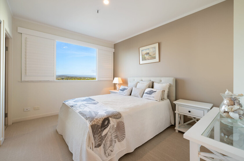 15th Floor Penthouse Absolute Broadwater Frontage | Deepwater Point