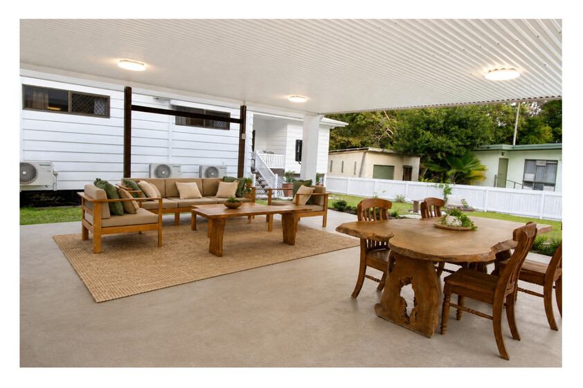 Peaceful Tropical Living in Sought-After Whitfield