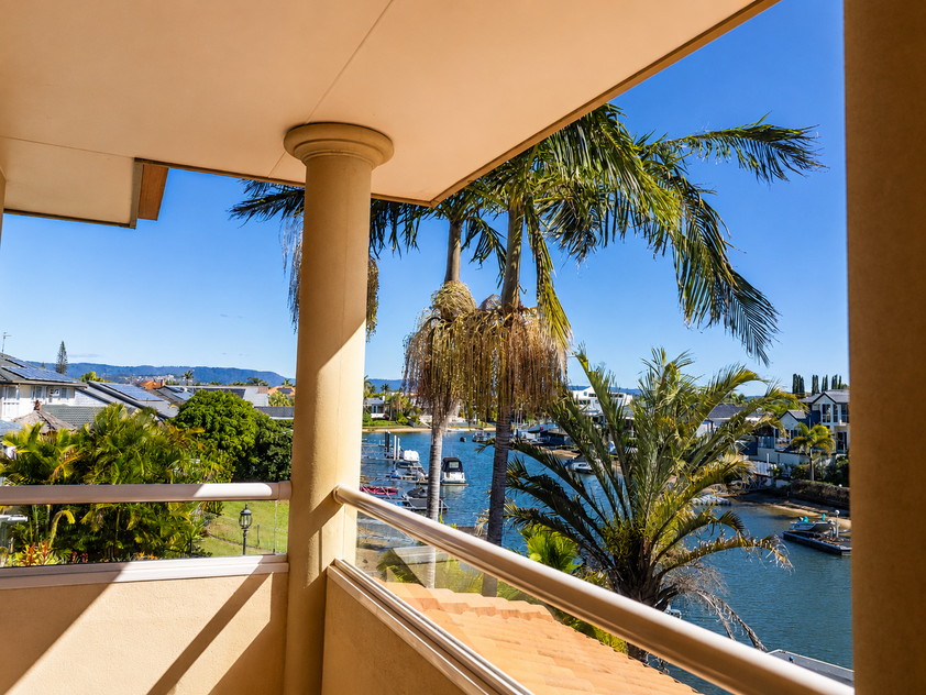 Rare North-to-Water Benowa Waters Residence with 32.1m Frontage & Modern Private Pontoon