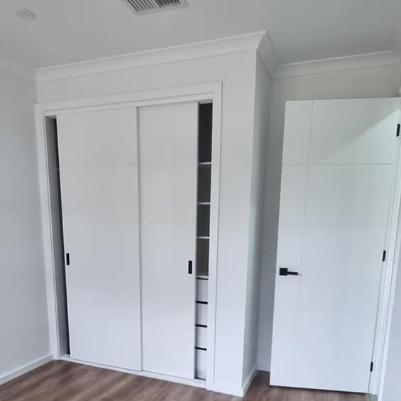 Fully upgraded house!! Ready to move in.