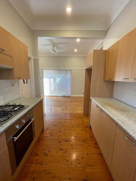 3 Bedroom 2 Bathroom 1 Undercover Carport Space Duplex in Prime Kingsford Location AVAILABLE NOW