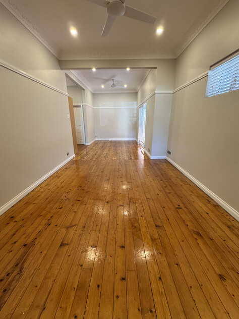 3 Bedroom 2 Bathroom 1 Undercover Carport Space Duplex in Prime Kingsford Location AVAILABLE NOW