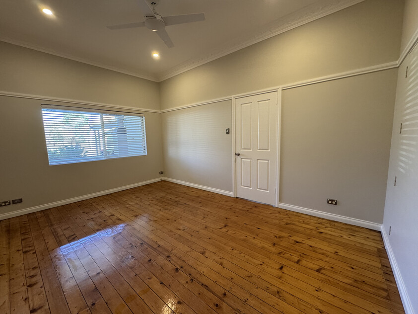 3 Bedroom 2 Bathroom 1 Undercover Carport Space Duplex in Prime Kingsford Location AVAILABLE NOW