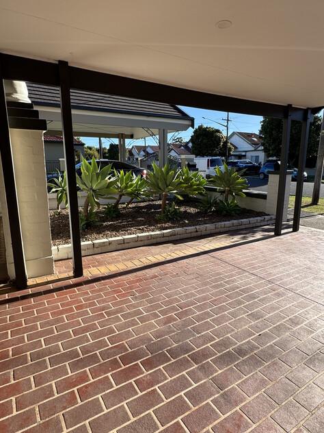 3 Bedroom 2 Bathroom 1 Undercover Carport Space Duplex in Prime Kingsford Location AVAILABLE NOW