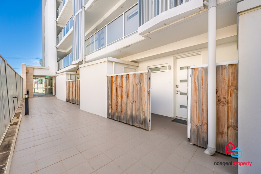 Scarborough Retreat, Beachside Living at Its Best