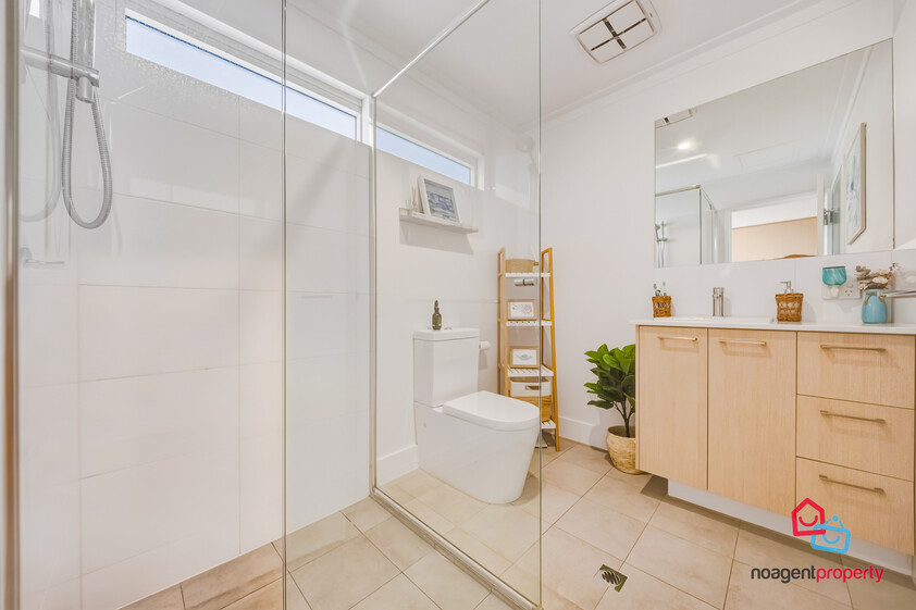 Scarborough Retreat, Beachside Living at Its Best