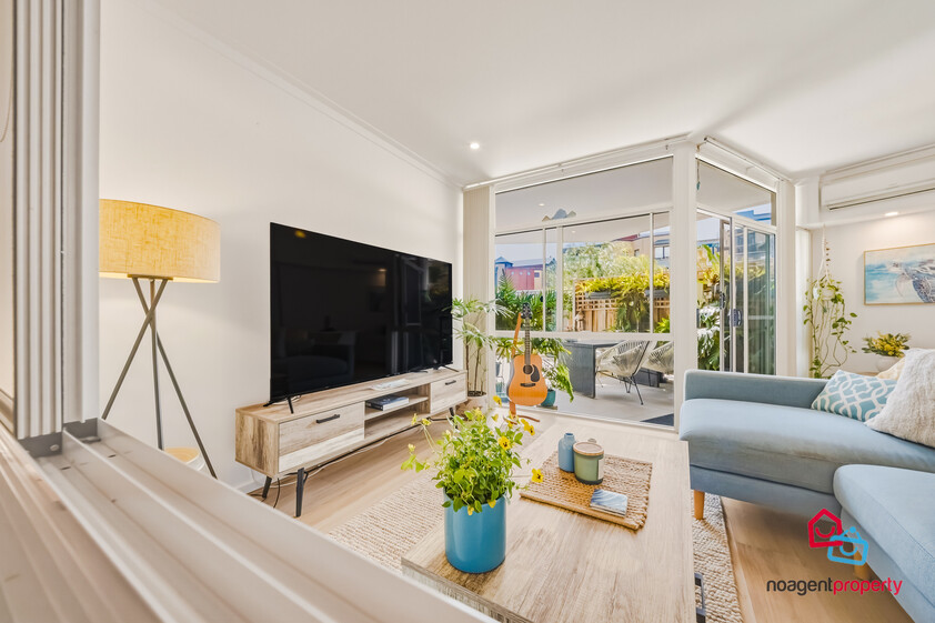 Scarborough Retreat, Beachside Living at Its Best