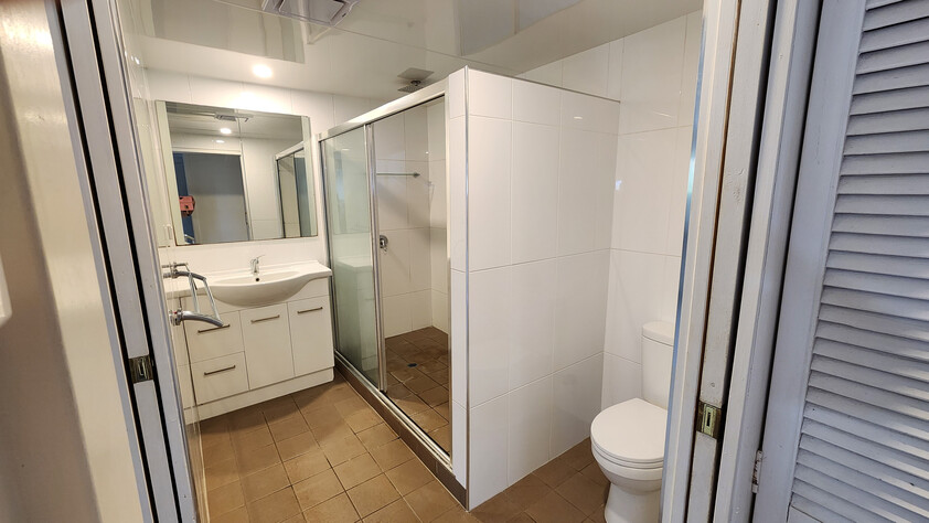 2 bedroom grany flat (Including Electricity)in Atherton