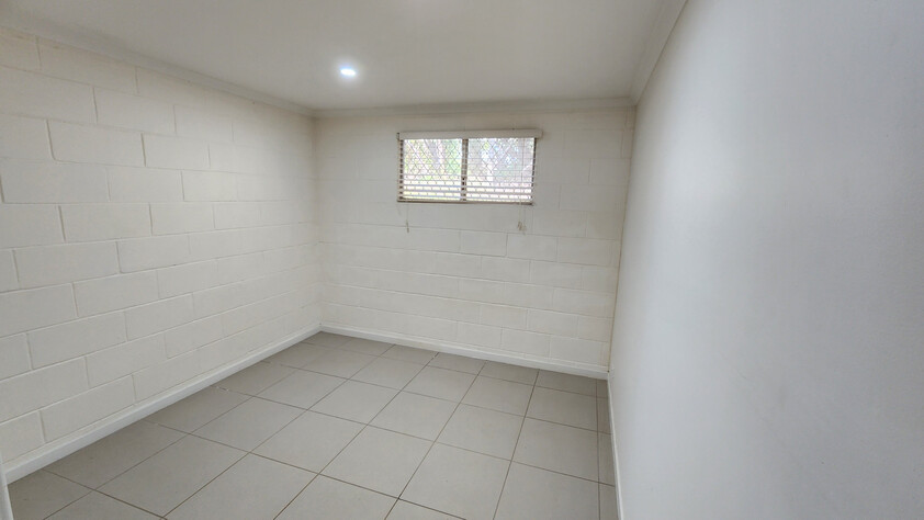 2 bedroom grany flat (Including Electricity)in Atherton