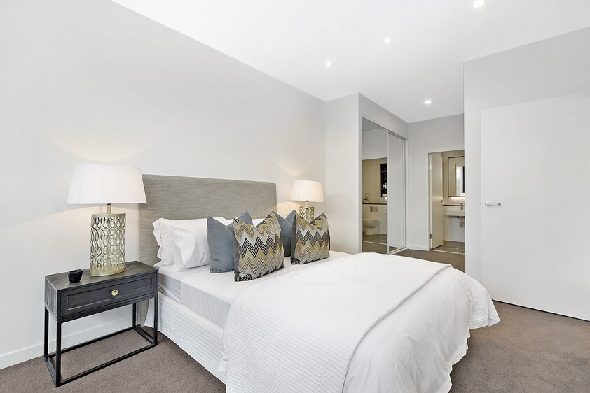 Modern Apartment - Close to everything - Thornton Oval and mountain views