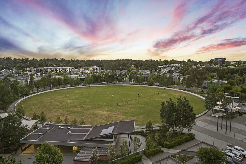 Modern Apartment - Close to everything - Thornton Oval and mountain views
