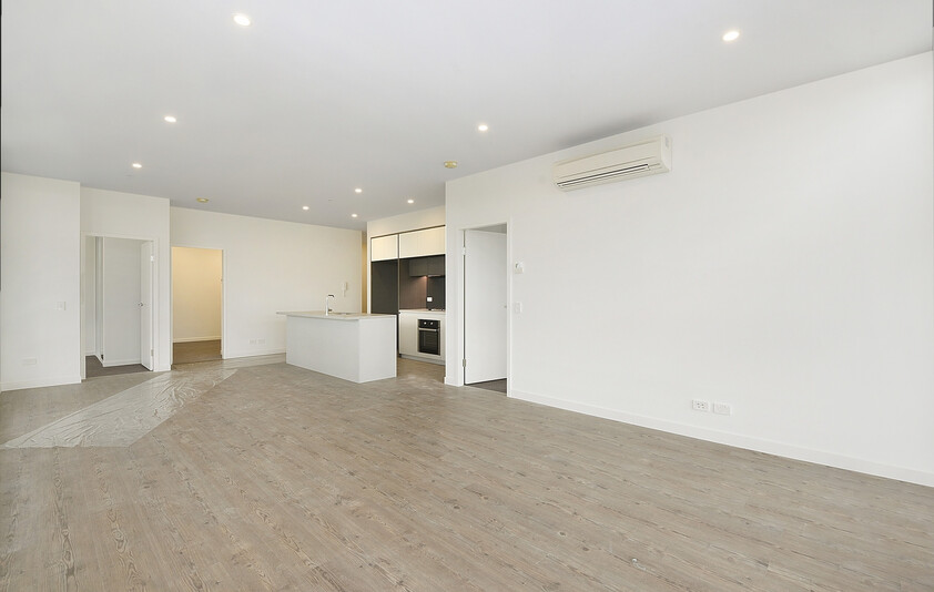 Modern Apartment - Close to everything - Thornton Oval and mountain views