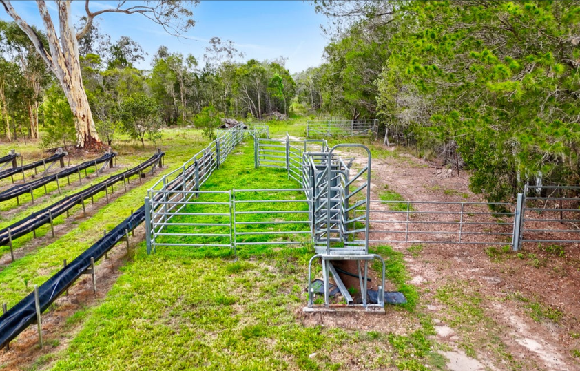 30 Acres of Privacy, Lifestyle & Established Income Potential