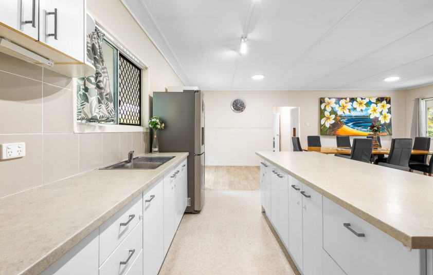 30 Acres of Privacy, Lifestyle & Established Income Potential