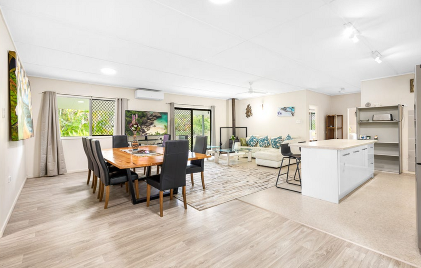 30 Acres of Privacy, Lifestyle & Established Income Potential