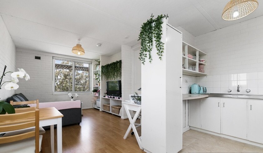 Experience a Cosy and Quiet Lifestyle