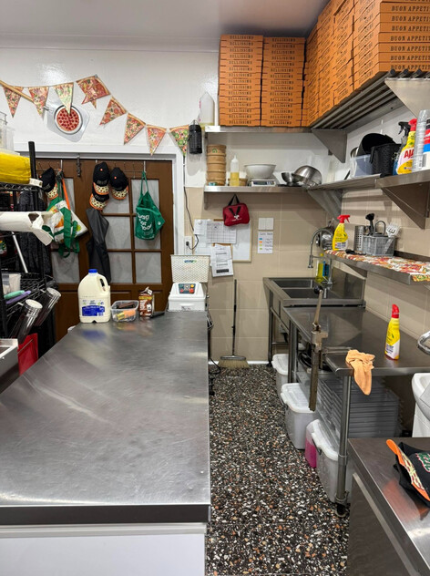 5-Star Pizza, Pasta & Fish & Chips Business Prime Cunderdin Location