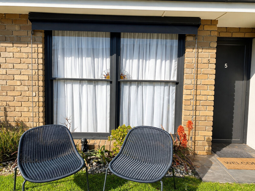 Renovated Coastal Retreat Directly Opposite Rye Beach