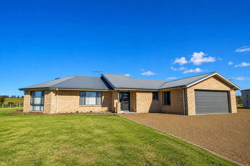 Remarkable 265-Acre Hunter Valley Estate with Two Homes, Private Airstrip, Exceptional Water & Extensive Infrastructure