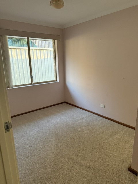 Clarkson. 3 x 1 with additional toilet. Pets considered.