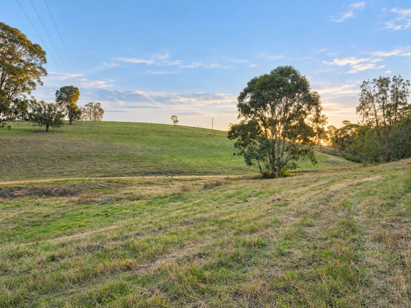 Exceptional 21.88-Acre Country Estate with Pool, Tennis Court & Extensive Shedding