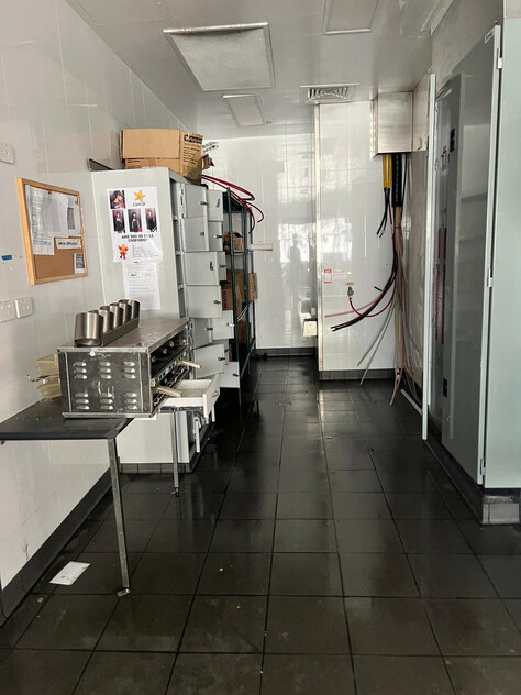 Walk into a finished commercial kitchen and start trading.