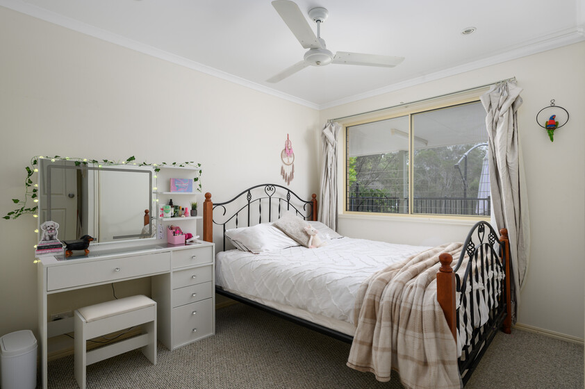 Private 5 acre Lifestyle Property with Pool, Shed & Excellent Infrastructure
