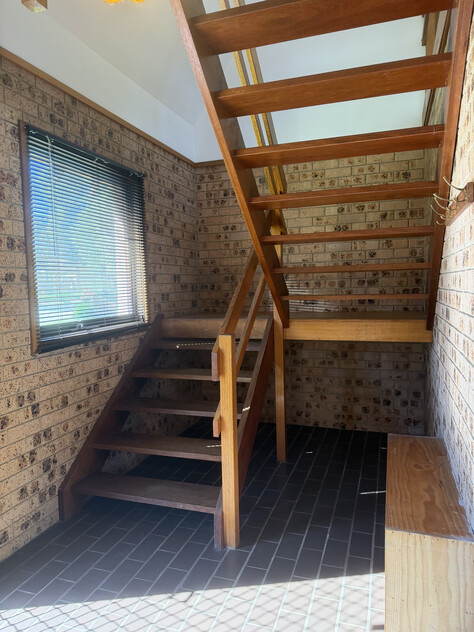 Architecturally Designed Chalet Style Home on Approx. 1,300m²