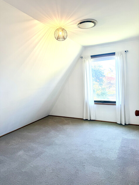 Architecturally Designed Chalet Style Home on Approx. 1,300m²