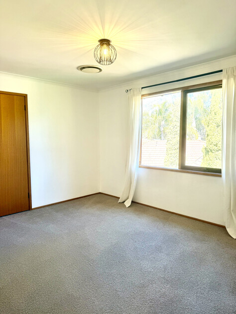 Architecturally Designed Chalet Style Home on Approx. 1,300m²