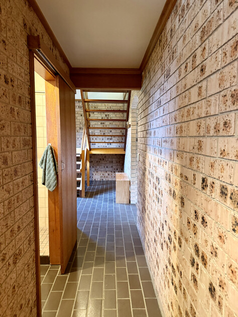 Architecturally Designed Chalet Style Home on Approx. 1,300m²