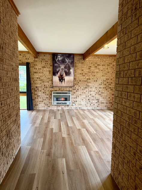 Architecturally Designed Chalet Style Home on Approx. 1,300m²