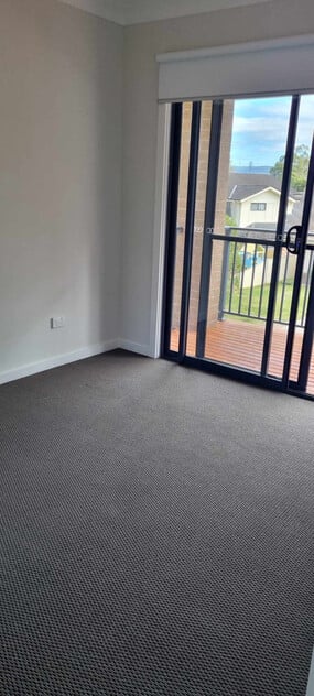 Modern 3 bedroom 3 bathroom townhouse in a popular estate for rent