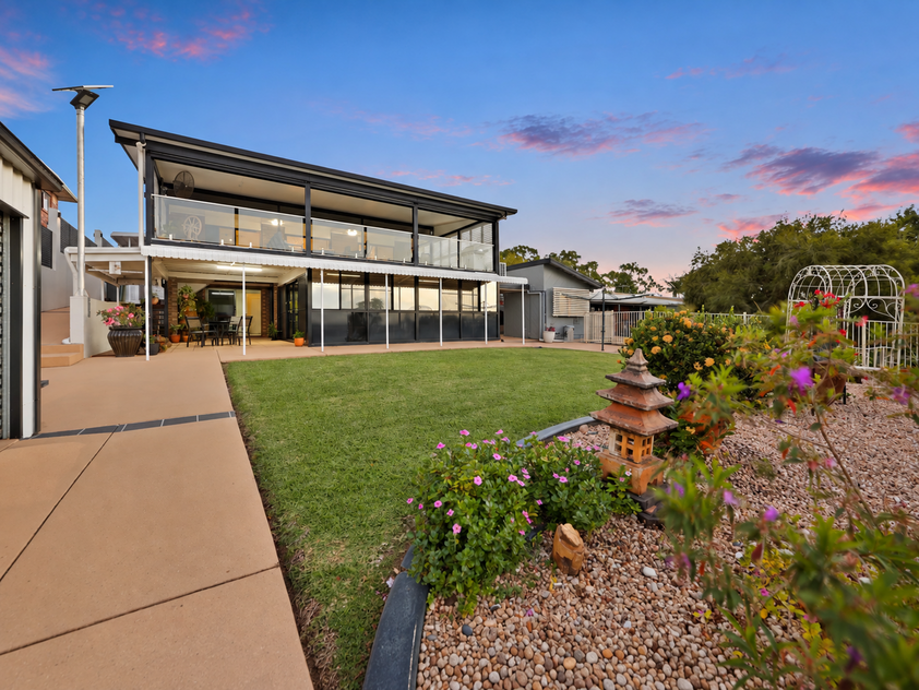 Spacious dual living residence with pool views and an enviable lifestyle location