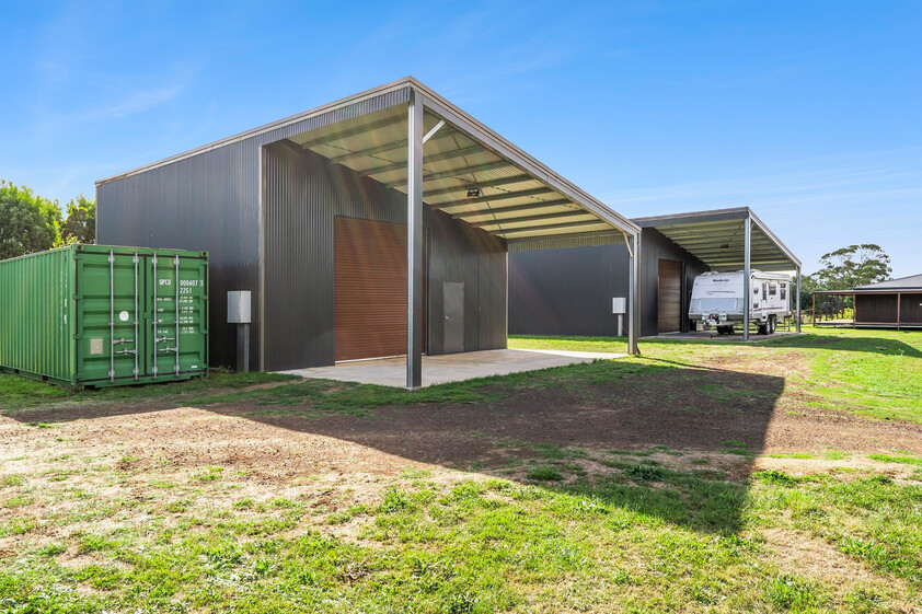 Sustainable Lifestyle and Rural Serenity