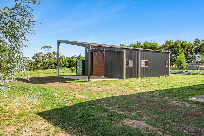 Sustainable Lifestyle and Rural Serenity