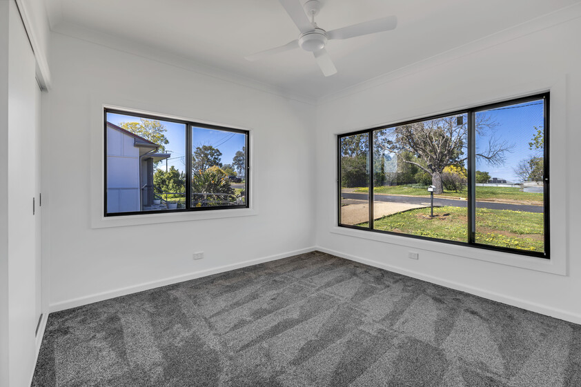 Move-In ready & beautifully renovated