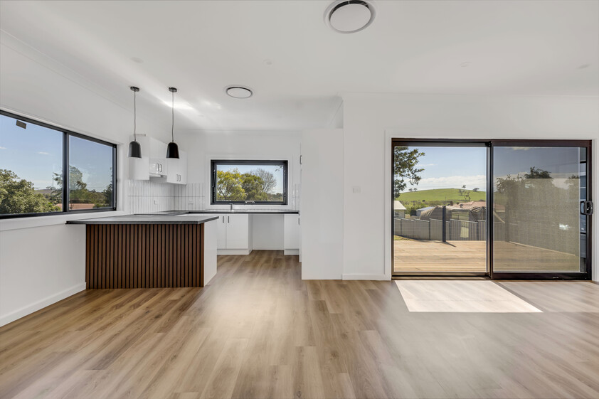 Move-In ready & beautifully renovated