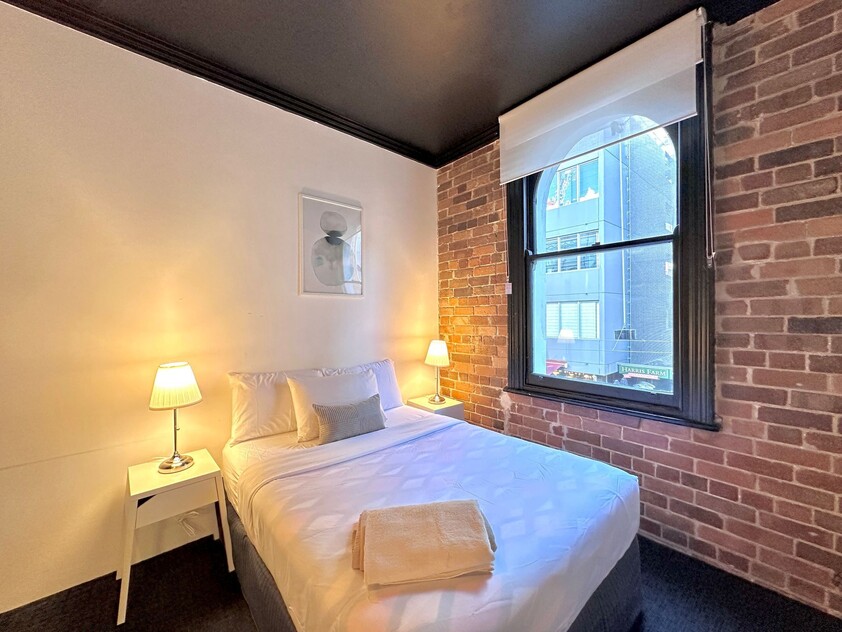 Modern Furnished Studio Units in Potts Point Move In Today!