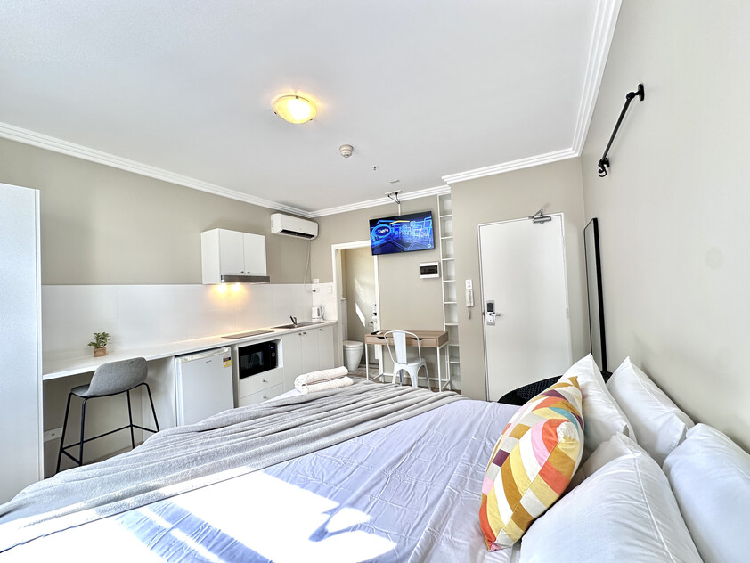 Modern Furnished Studio Units in Potts Point Move In Today!