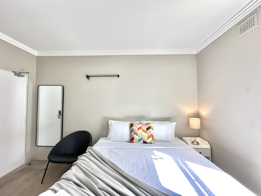 Modern Furnished Studio Units in Potts Point Move In Today!