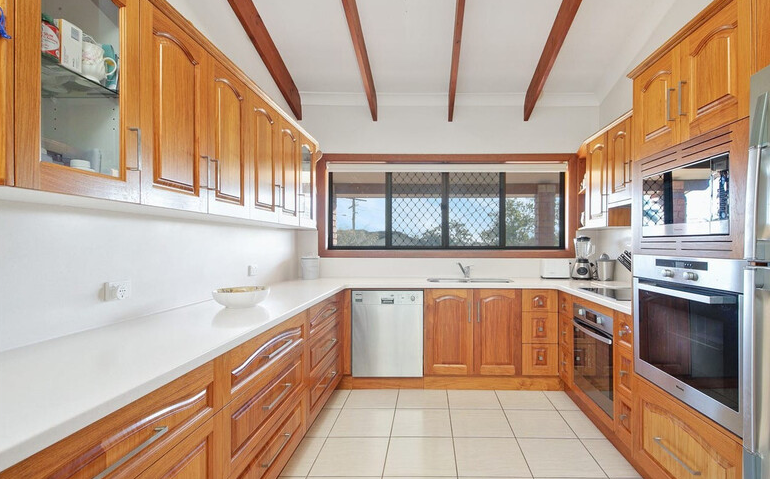 Spacious Family Home with Pool & Entertaining Areas
