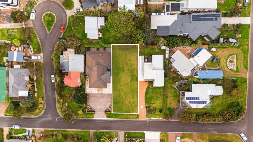4 The Mount Drive San Remo VIC 3925