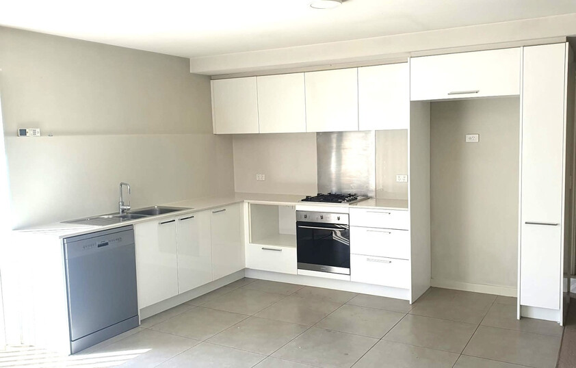 2 Bedroom Apartment with large terrace.
