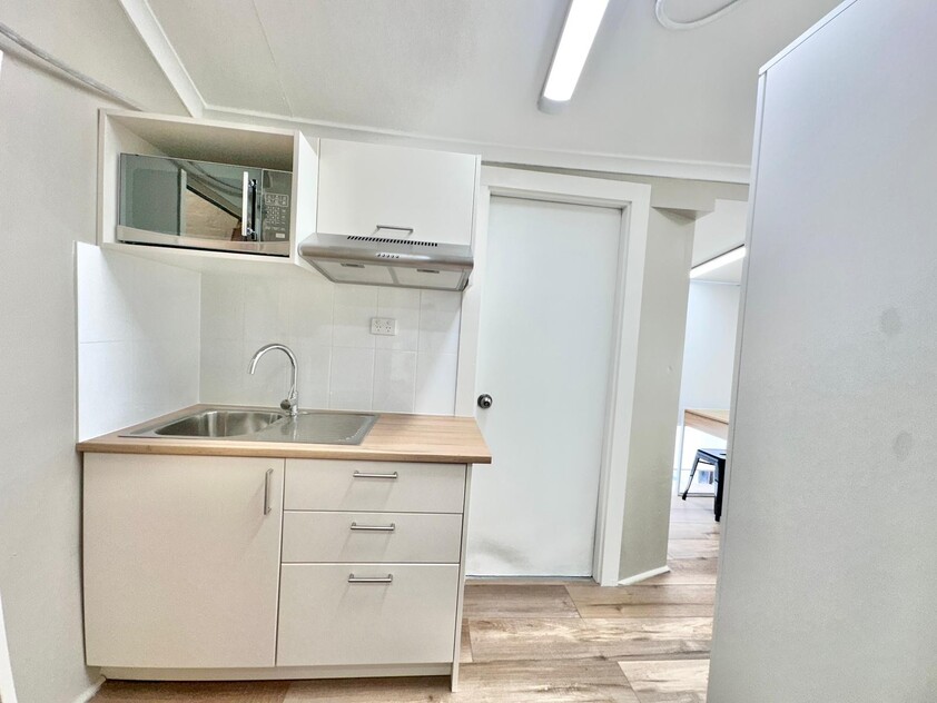 Room for Rent in the Heart of Oxford Street